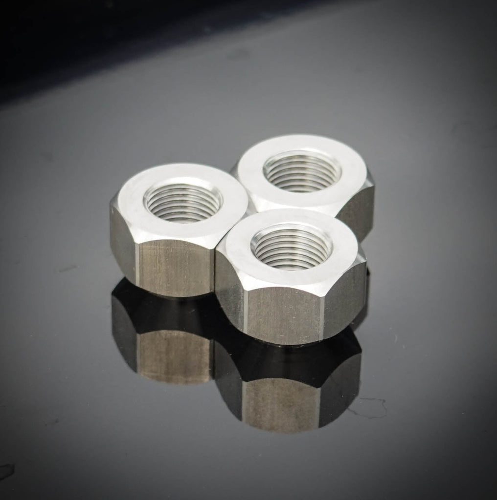 Land Rover Defender Stainless Steel Capped Wheel Nuts Uproar 4x4