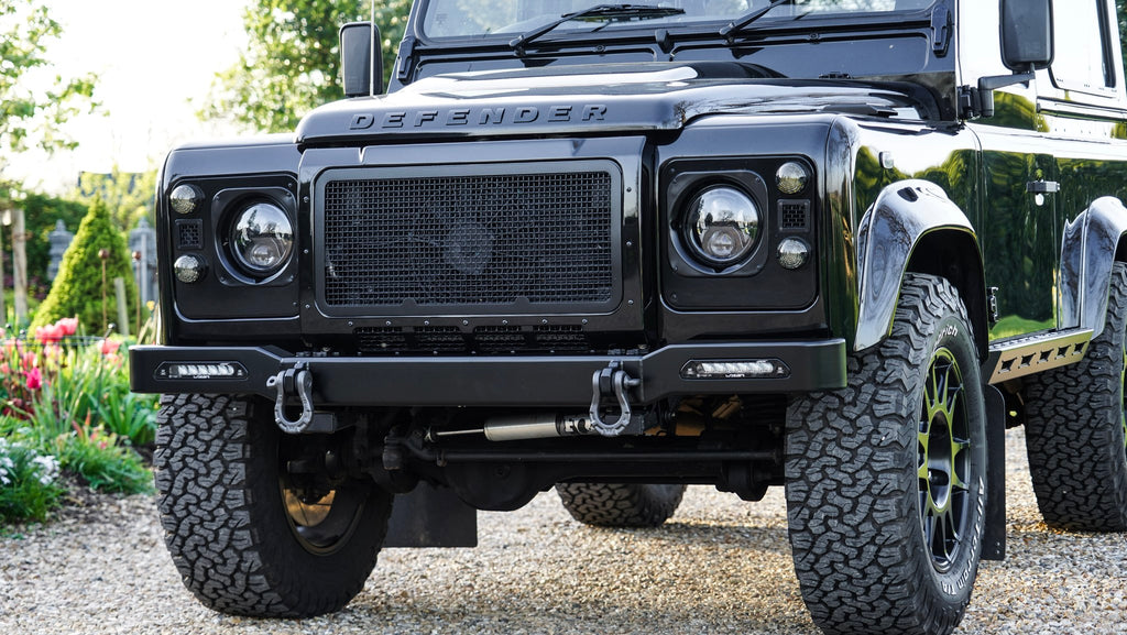 Land Rover Defender Linear Lazer Lamp Recovery Bumper - 5mm – Uproar 4x4