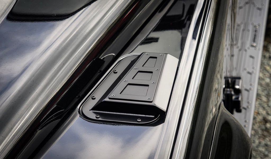 Land Rover Defender Stainless Steel Snow Cowl - 2.5mm – Uproar 4x4