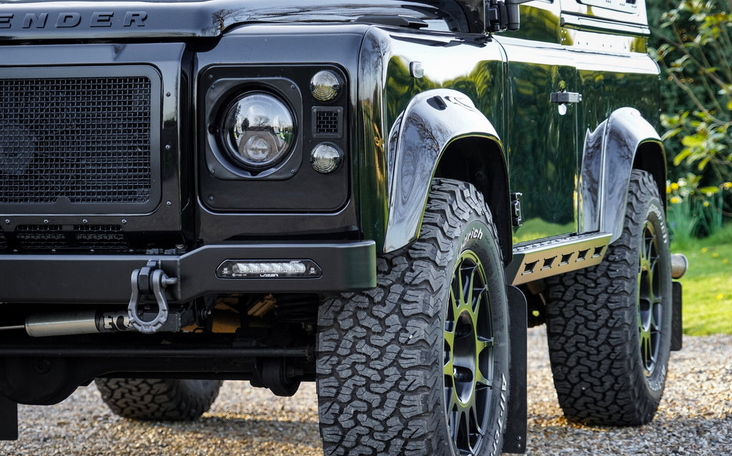 Land Rover Defender Linear Lazer Lamp Recovery Bumper - 5mm – Uproar 4x4