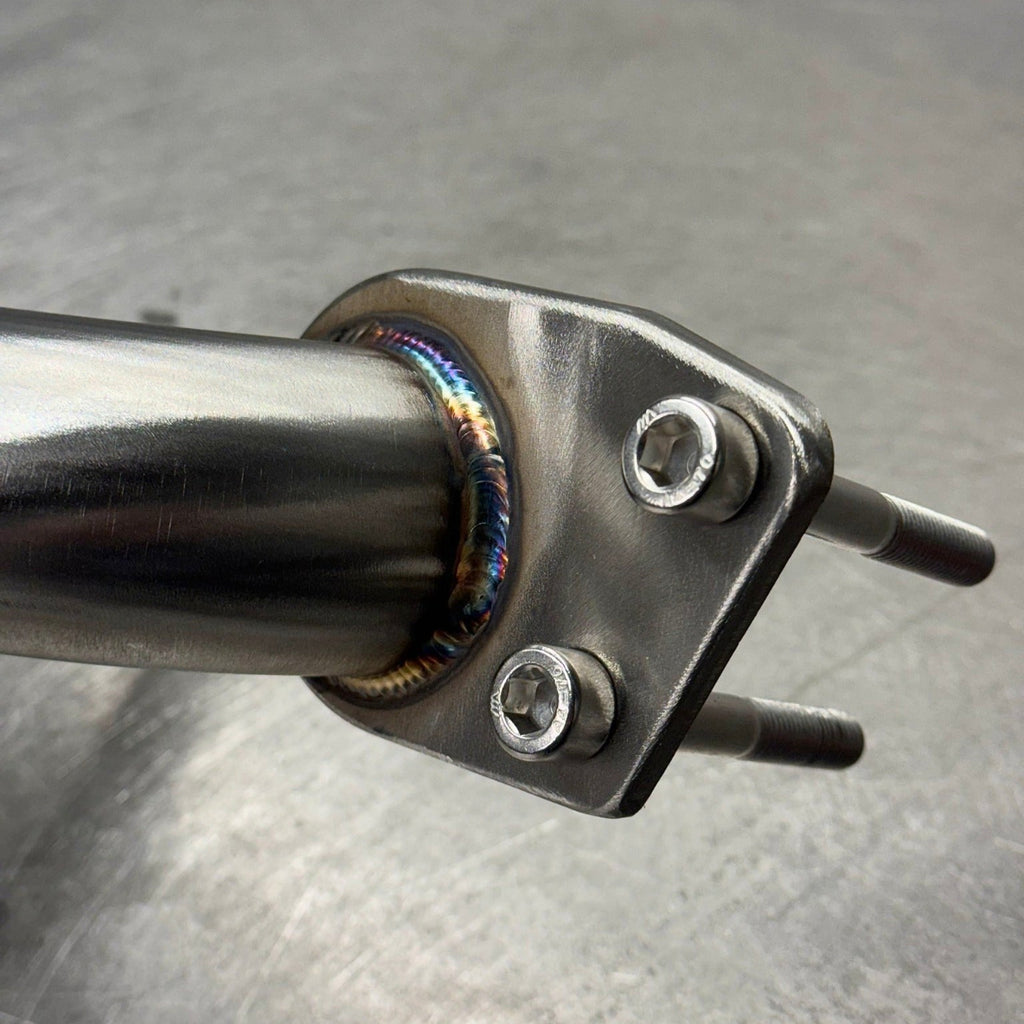 Land Rover Defender Stainless Steel NAS Rear Step. – Uproar 4x4