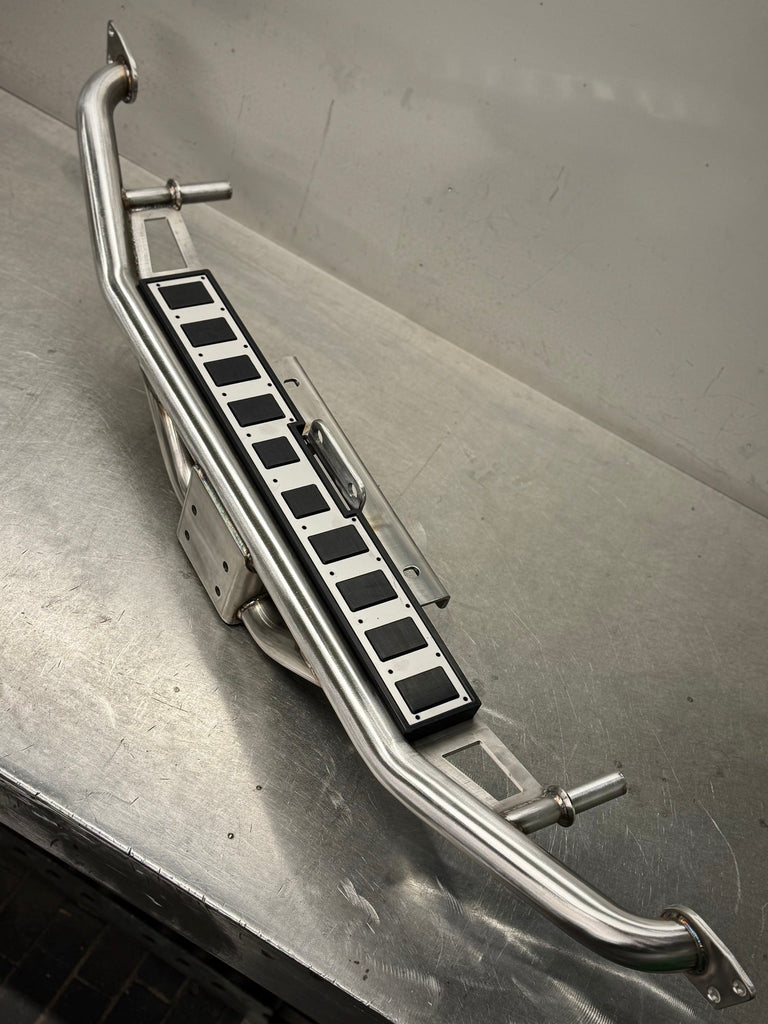 Land Rover Defender Stainless Steel NAS Rear Step. – Uproar 4x4