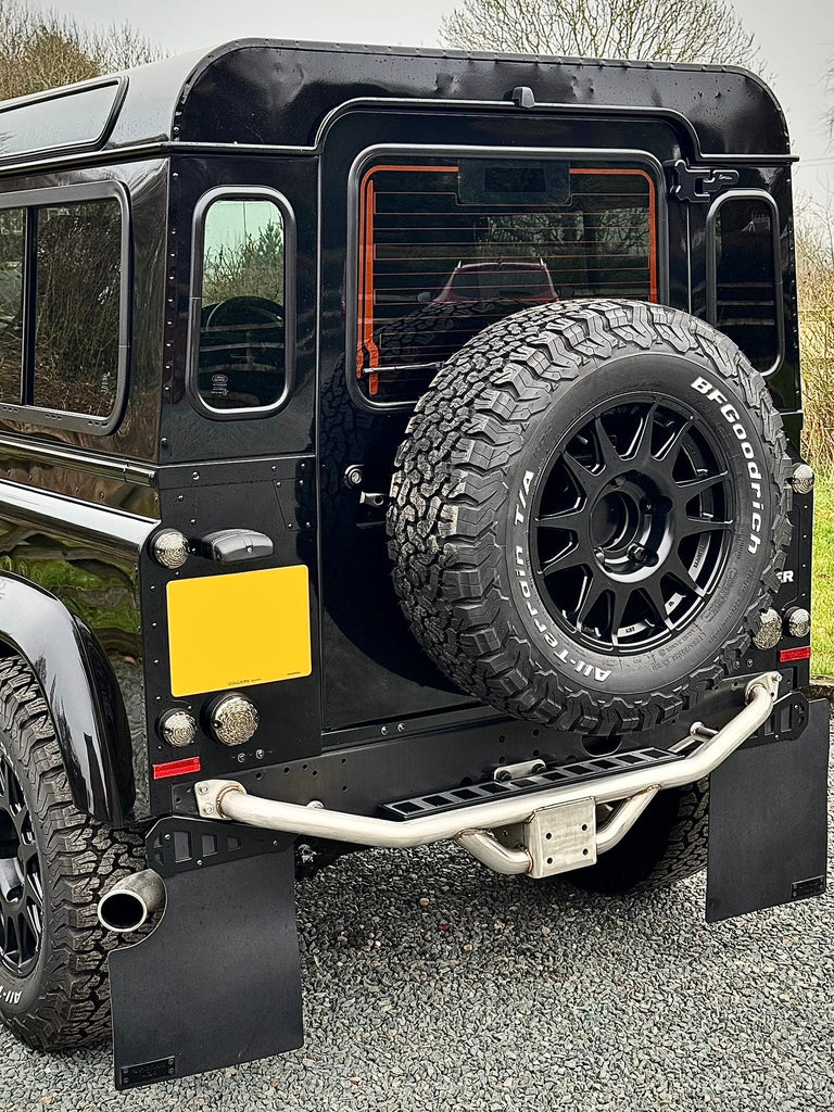 Land Rover Defender Stainless Steel NAS Rear Step. – Uproar 4x4