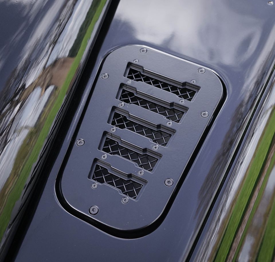 Land Rover Defender Stainless Steel Wing Top Vents – Uproar 4x4