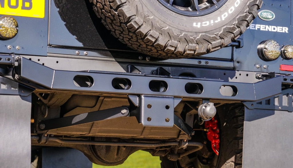 Defender Rear Step Gunbus Land Rover Defender Titan Stainless Steel Tow Rear Step – Uproar 4x4